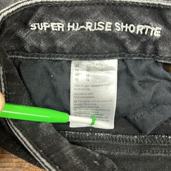 American Eagle Size 12 Super Hi Rise Shortie Super Super Stretch Black Gray - Picture 4 of 6